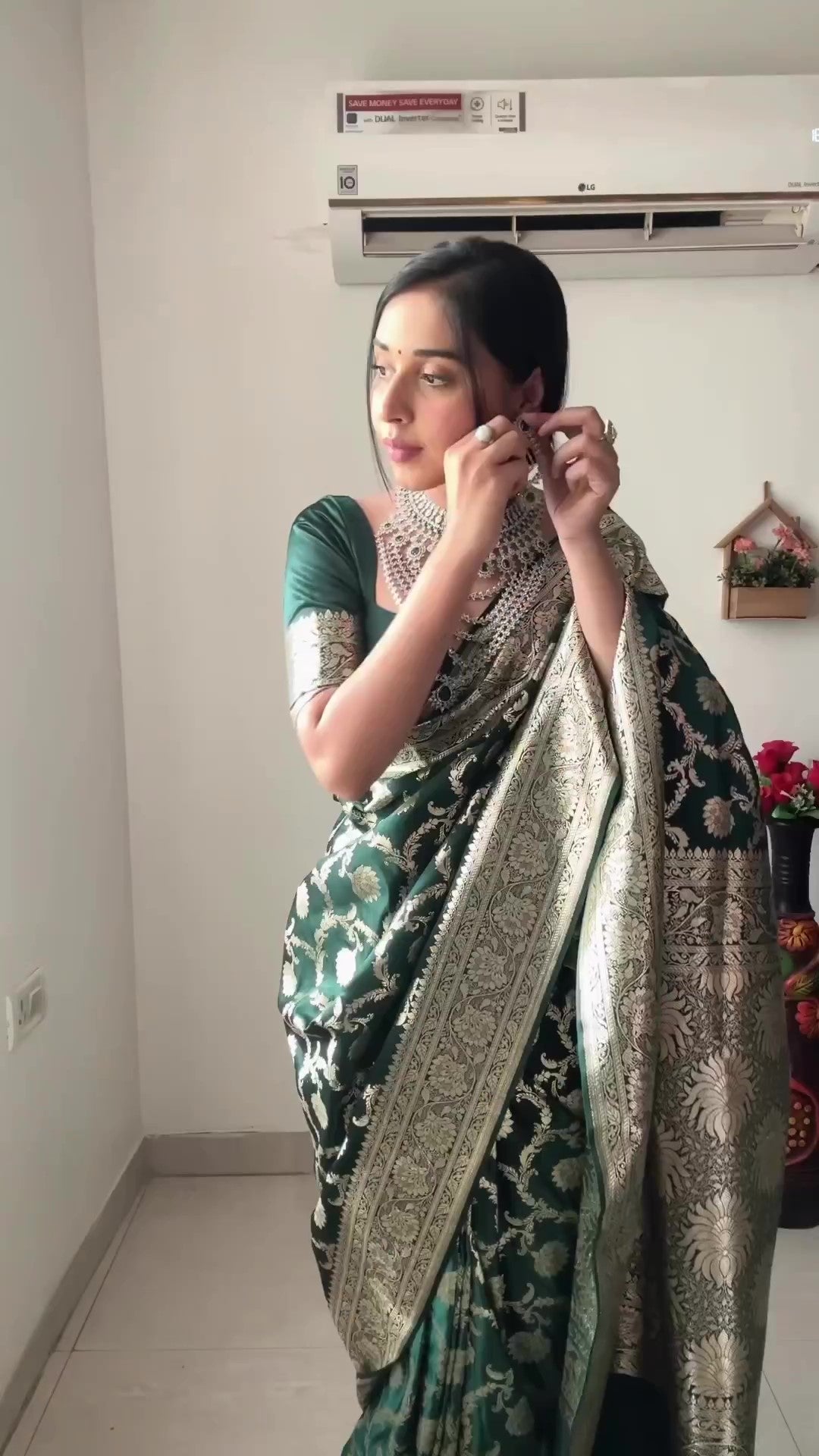 Lovely 1-Minute Ready To Wear Green Soft Silk Saree