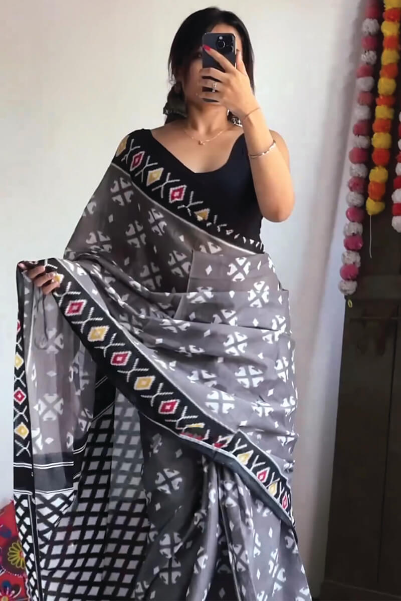 Classic 1-Minute Ready To Wear Grey Cotton Saree