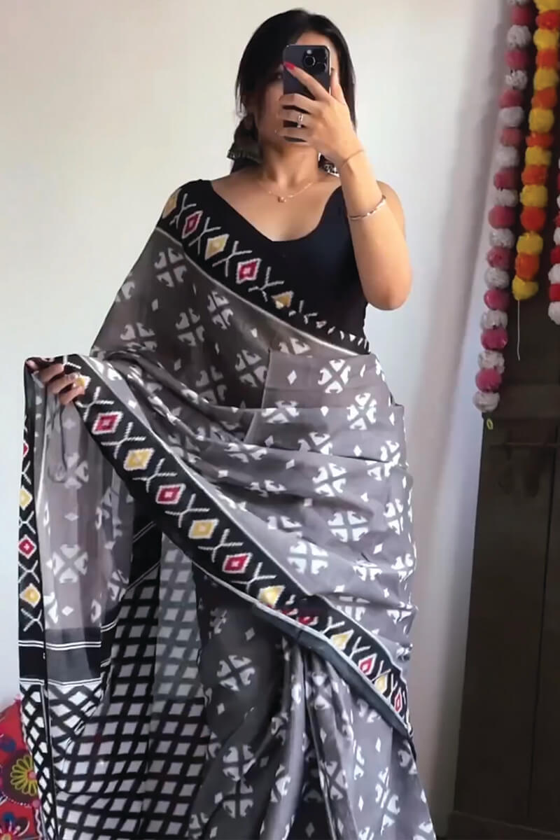 Classic 1-Minute Ready To Wear Grey Cotton Saree