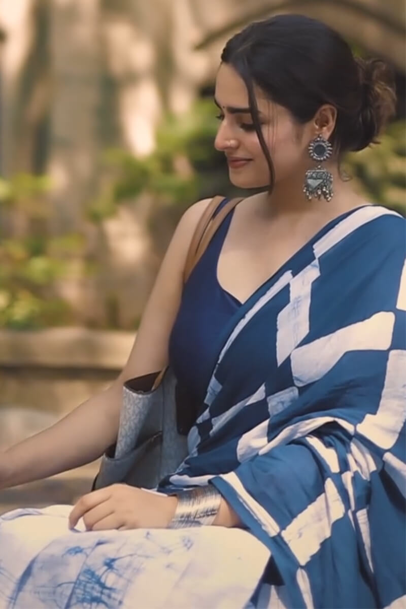 Aplomb 1 Minute Ready To Wear Blue Mul Cotton Digital Printed Saree With Pocket