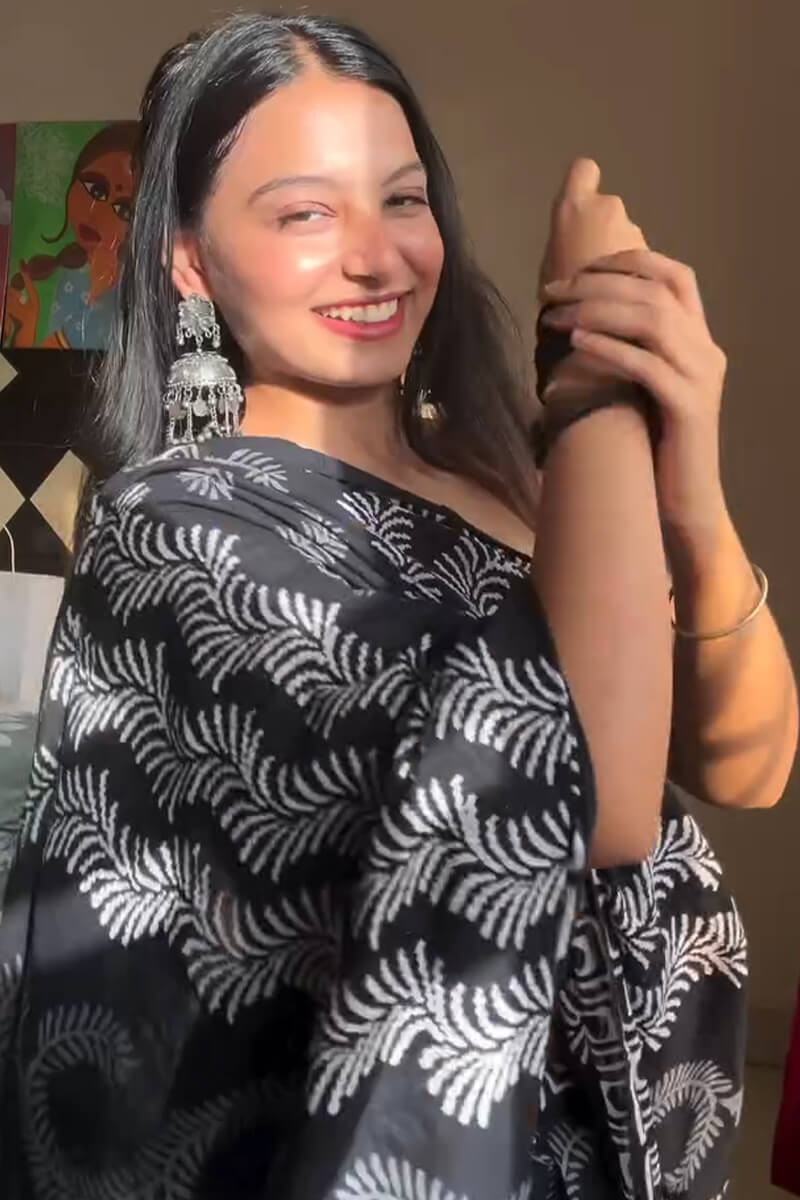 Preferable 1 Minute Ready To Wear Black Mul Cotton Digital Printed Saree With Pocket