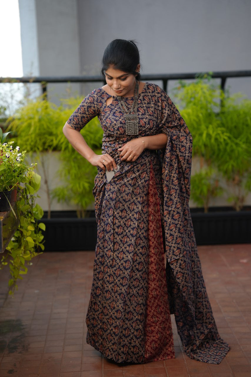 Energetic 1 Minute Ready To Wear Navy Blue Mul Cotton Digital Printed Saree With Pocket