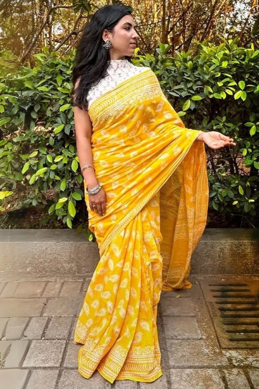 Effulgent 1 Minute Ready To Wear Yellow Mul Cotton Digital Printed Saree With Pocket