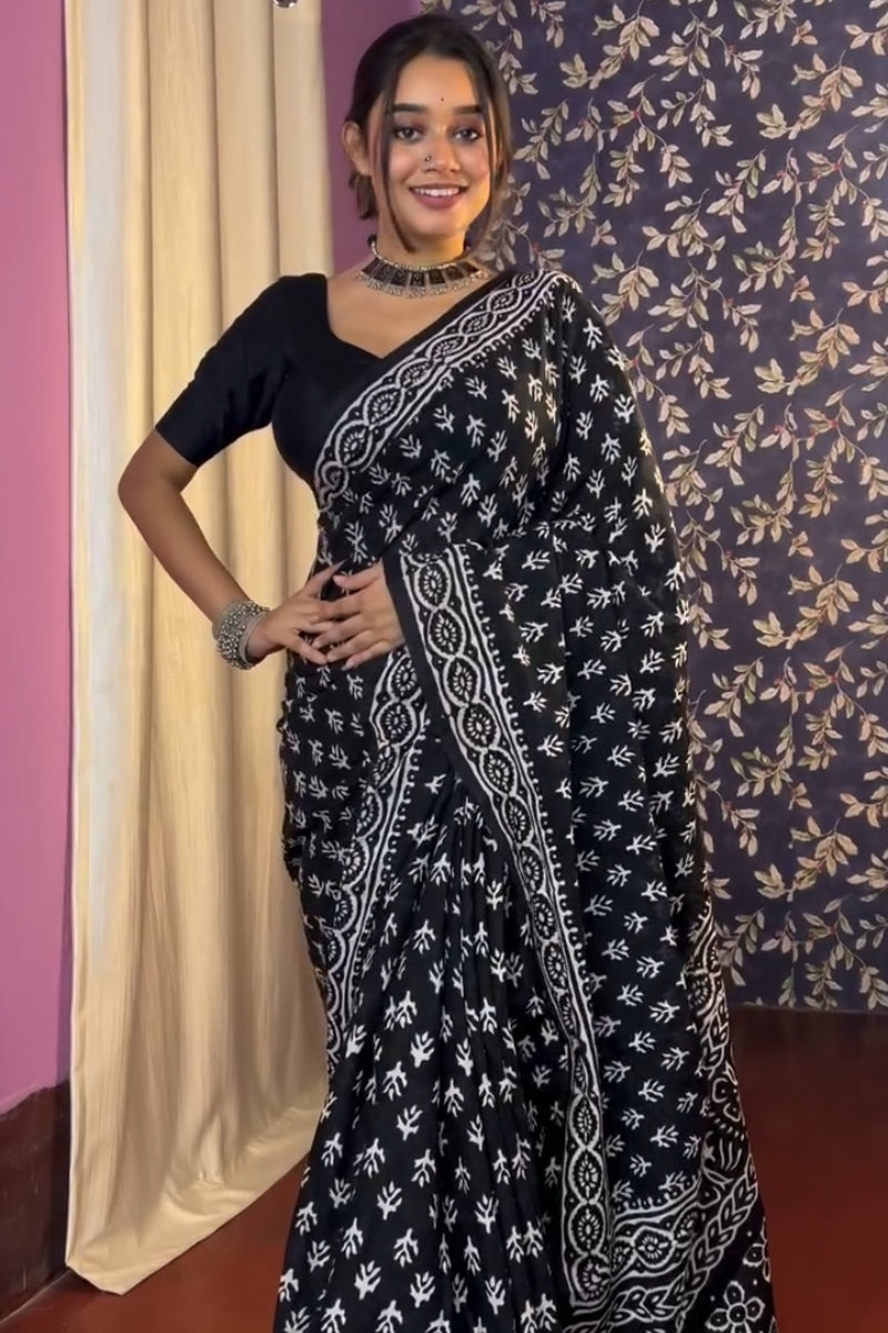 Vestigial 1 Minute Ready To Wear Black Mul Cotton Digital Printed Saree