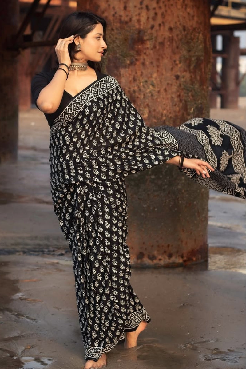 Piquant 1 Minute Ready To Wear Black Mul Cotton Digital Printed Saree