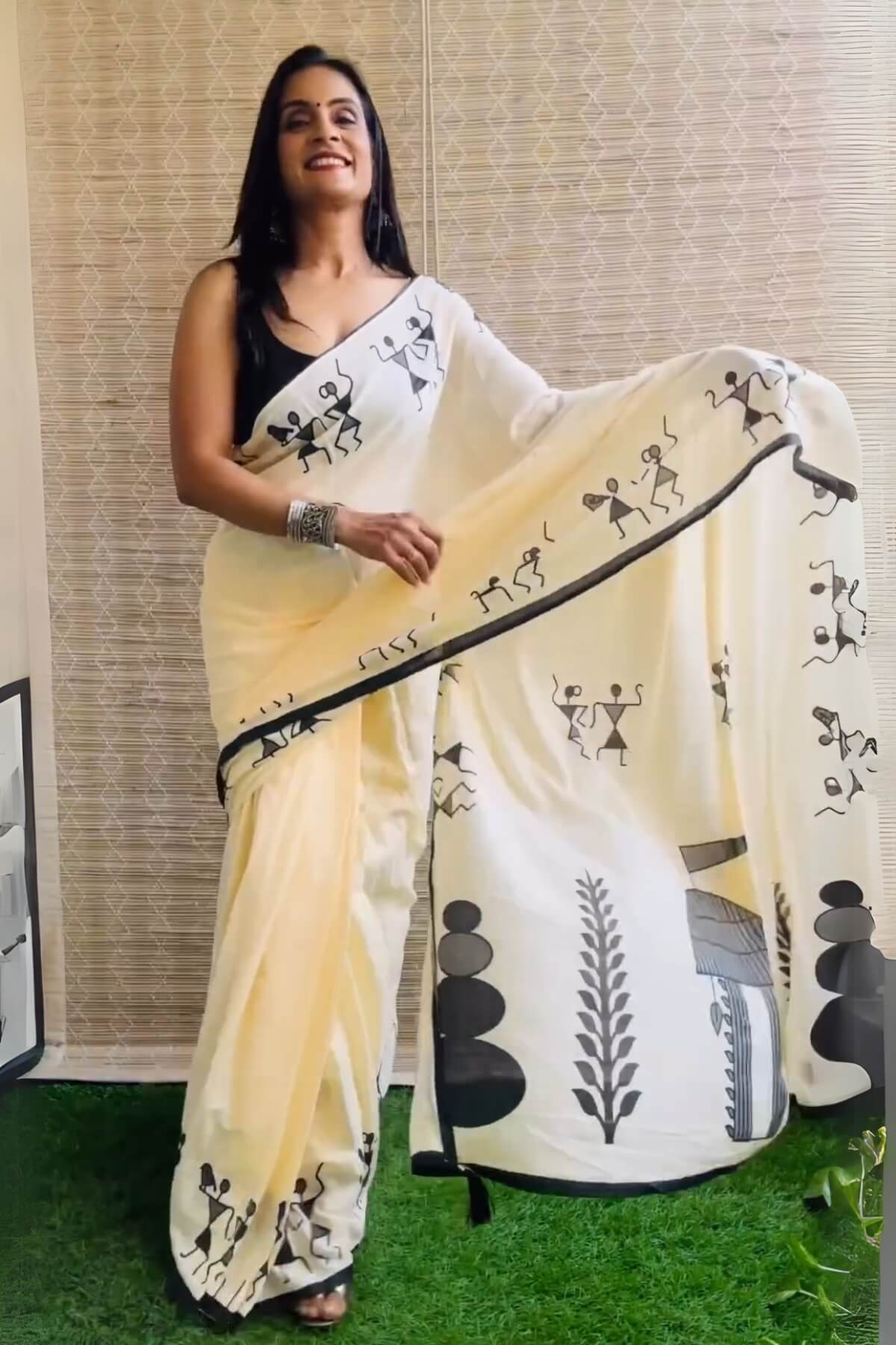 Winsome 1 Minute Ready To Wear Beige Mul Cotton Digital Printed Saree
