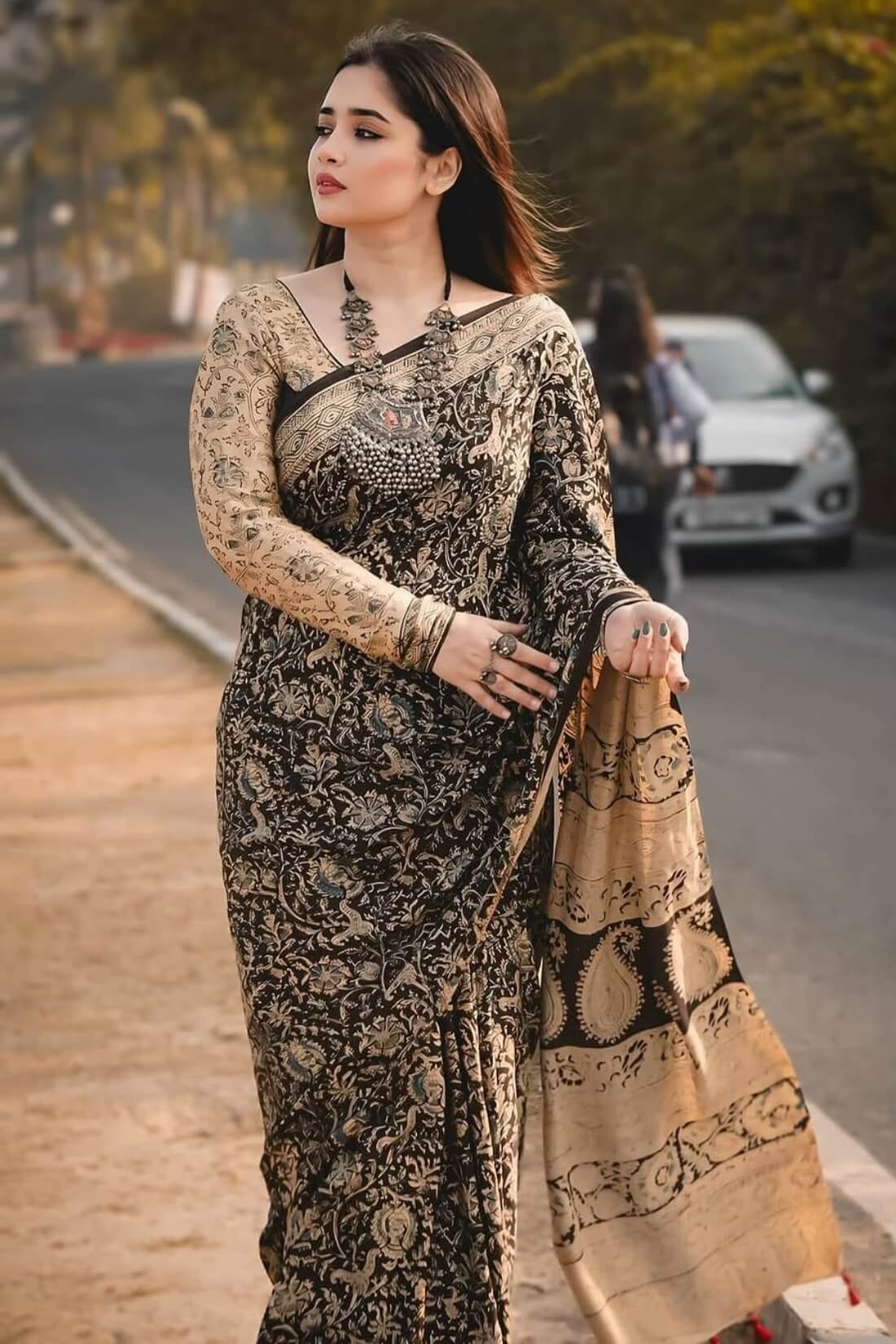 Glamorous Beige And Black 1 Minute Ready To Wear Digital Printed Crape Silk Saree