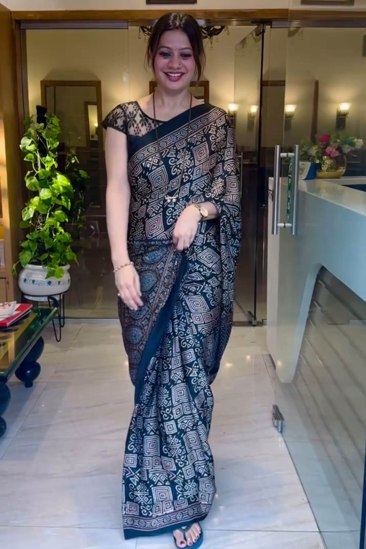 Luxuriant Black 1 Minute Ready To Wear Digital Printed Crape Silk Saree