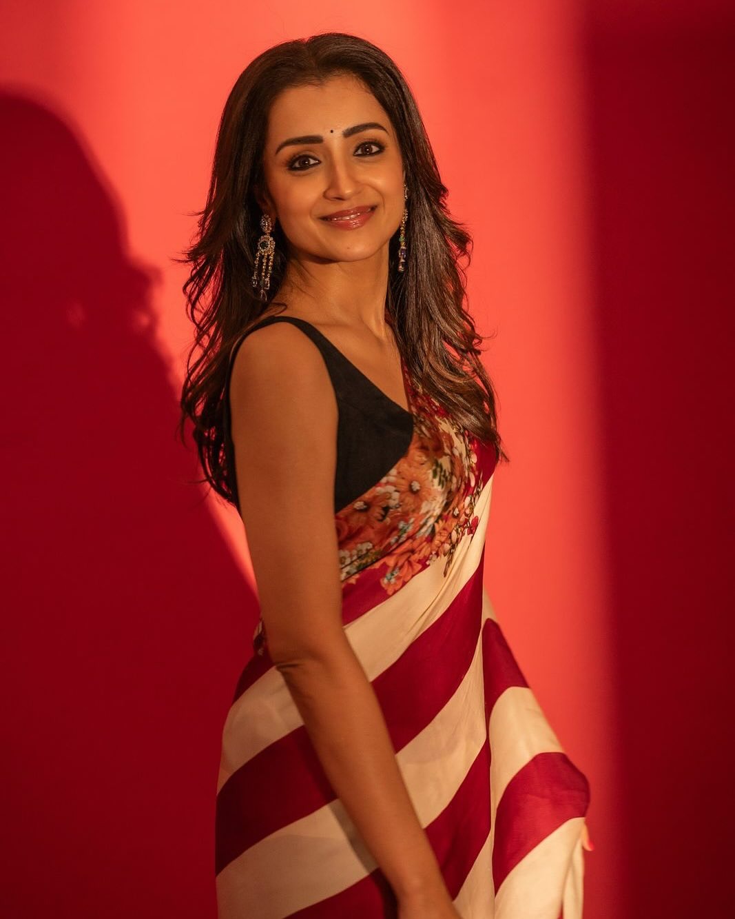 Splendorous Beige And Maroon 1 Minute Ready To Wear Digital Printed Crape Silk Saree