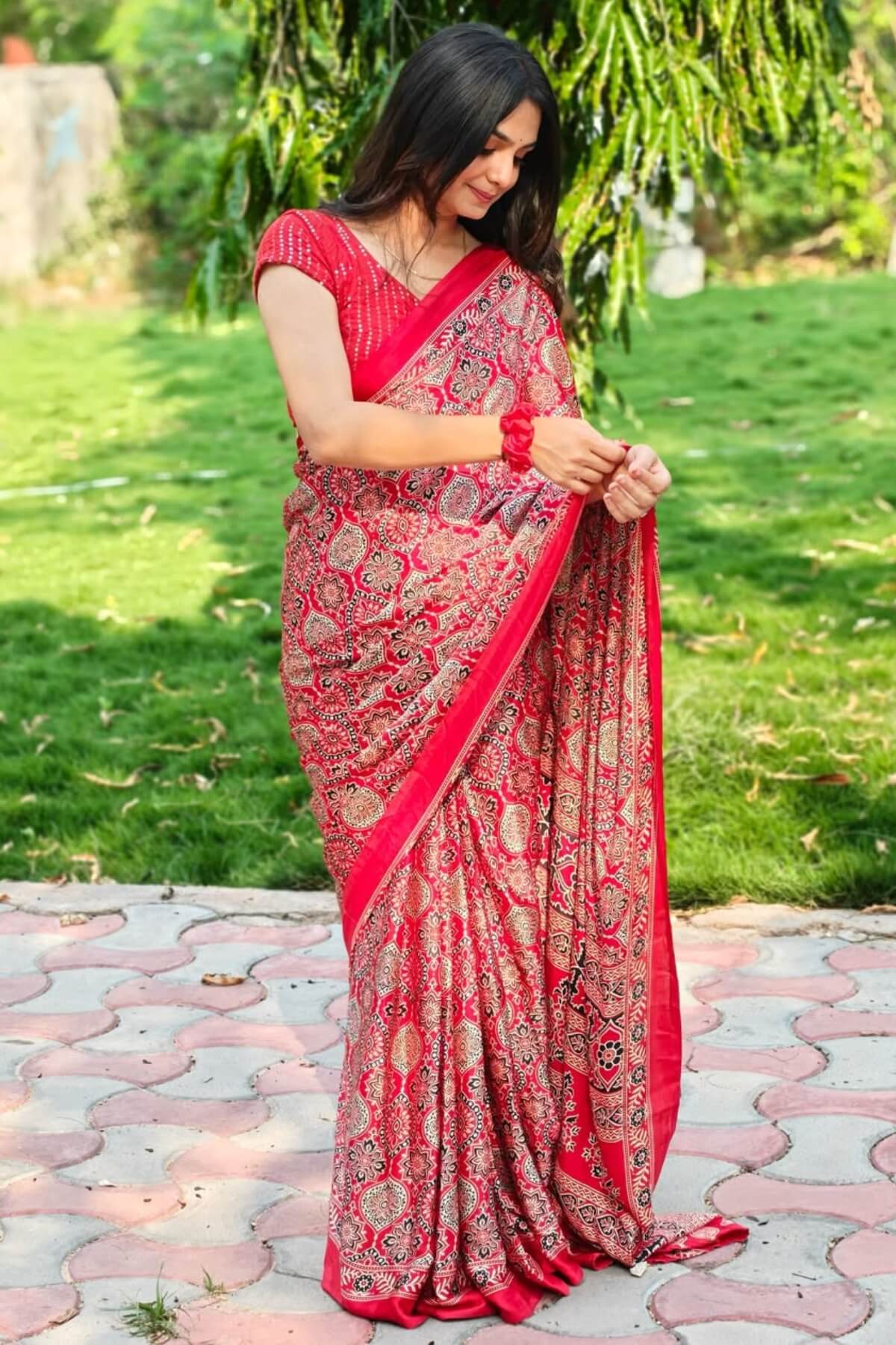 Panache Red 1 Minute Ready To Wear Digital Printed Crape Silk Saree