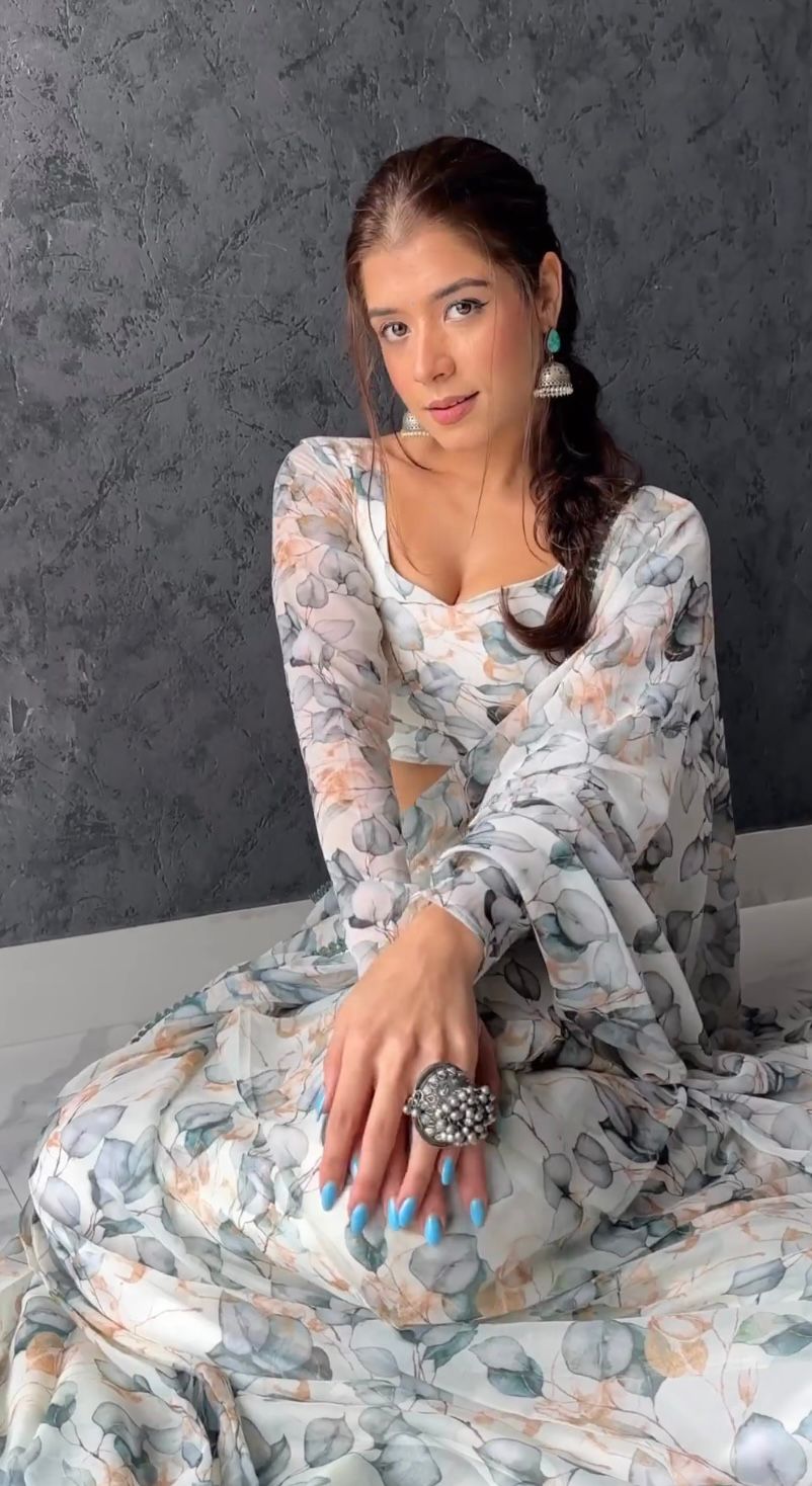 Designer 1-Minute Ready To Wear White Georgette Saree