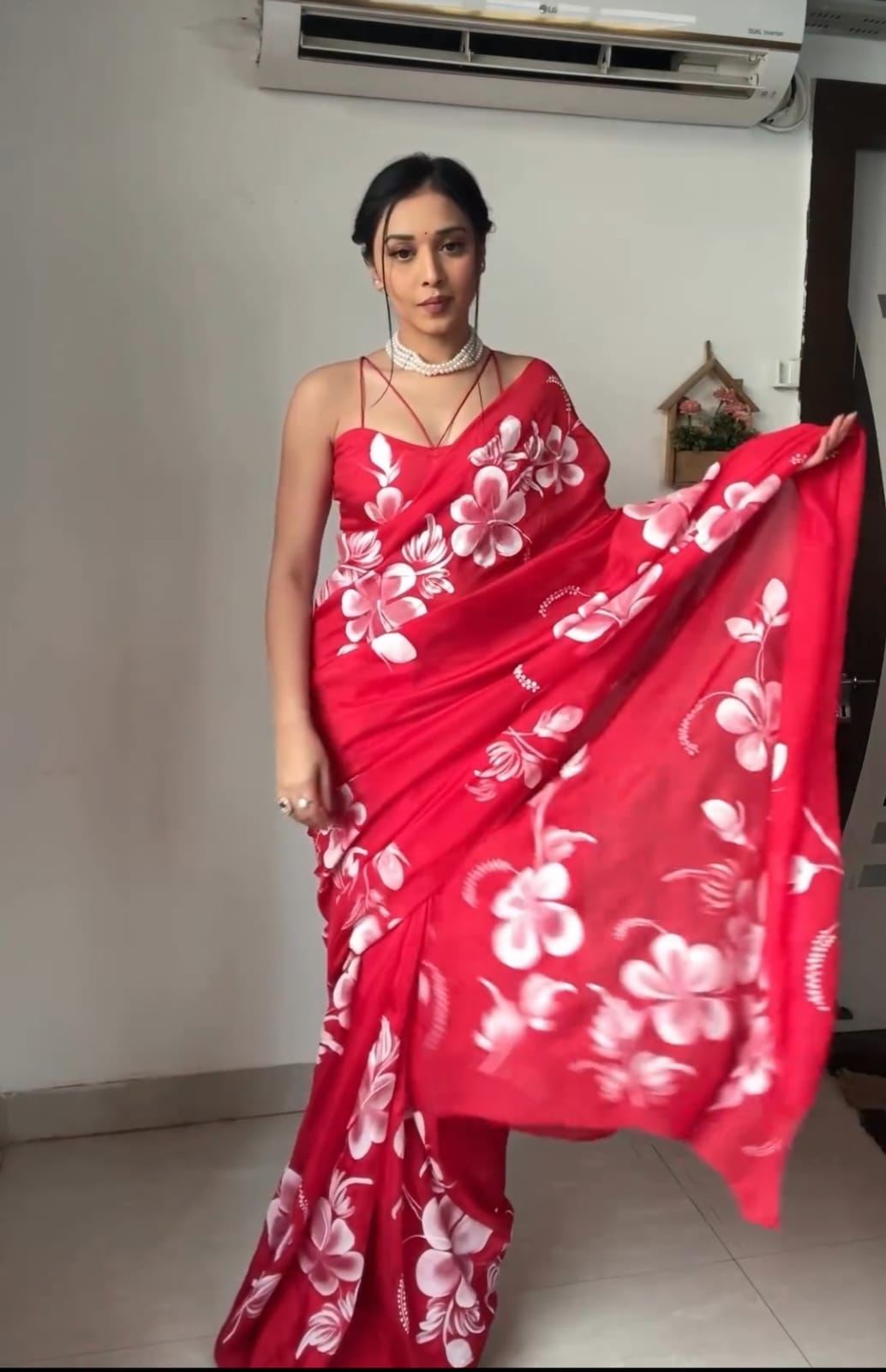 Hypnotic 1-Minute Ready To Wear Red Georgette Saree