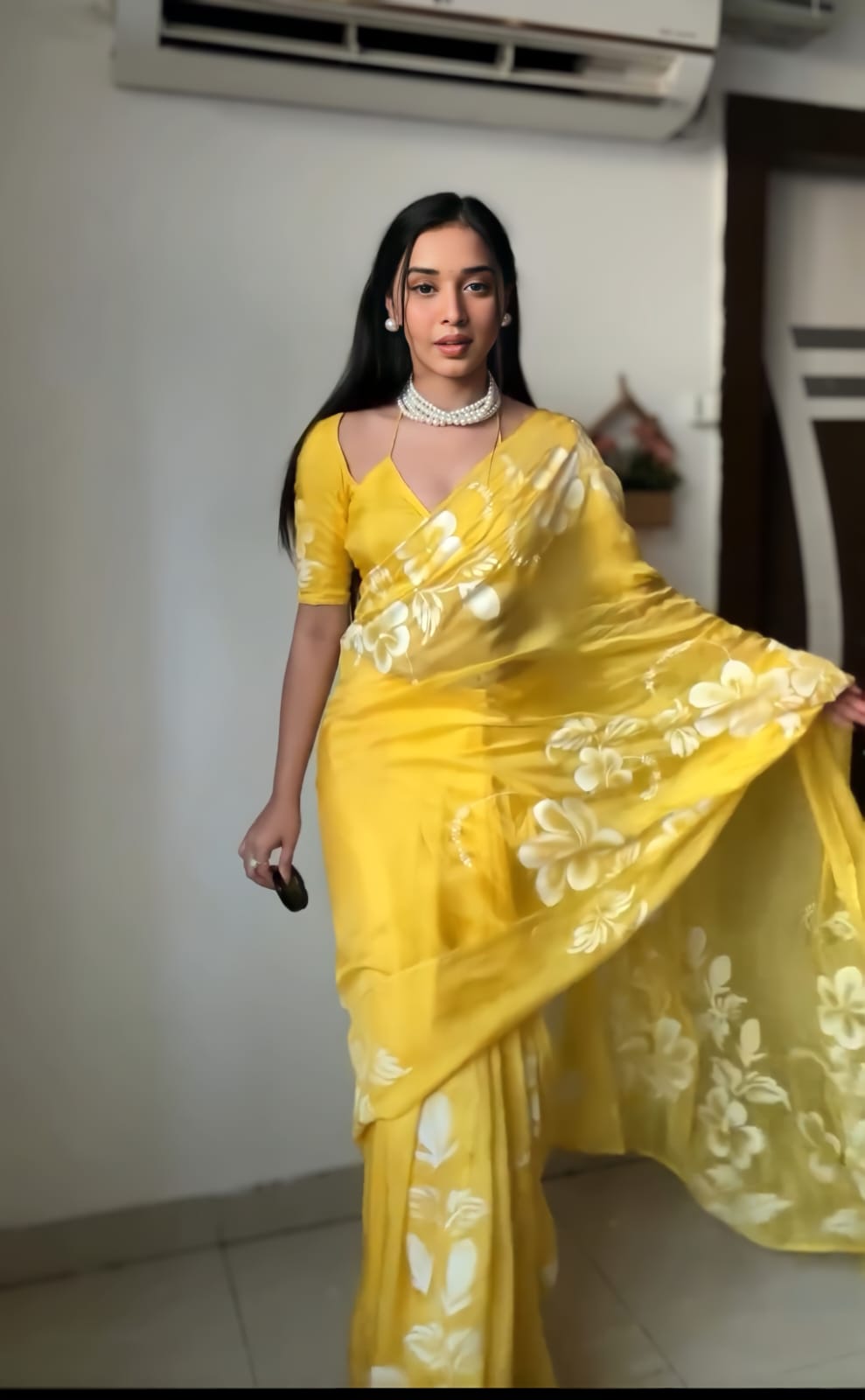 Engrossing 1-Minute Ready To Wear Yellow Georgette Saree