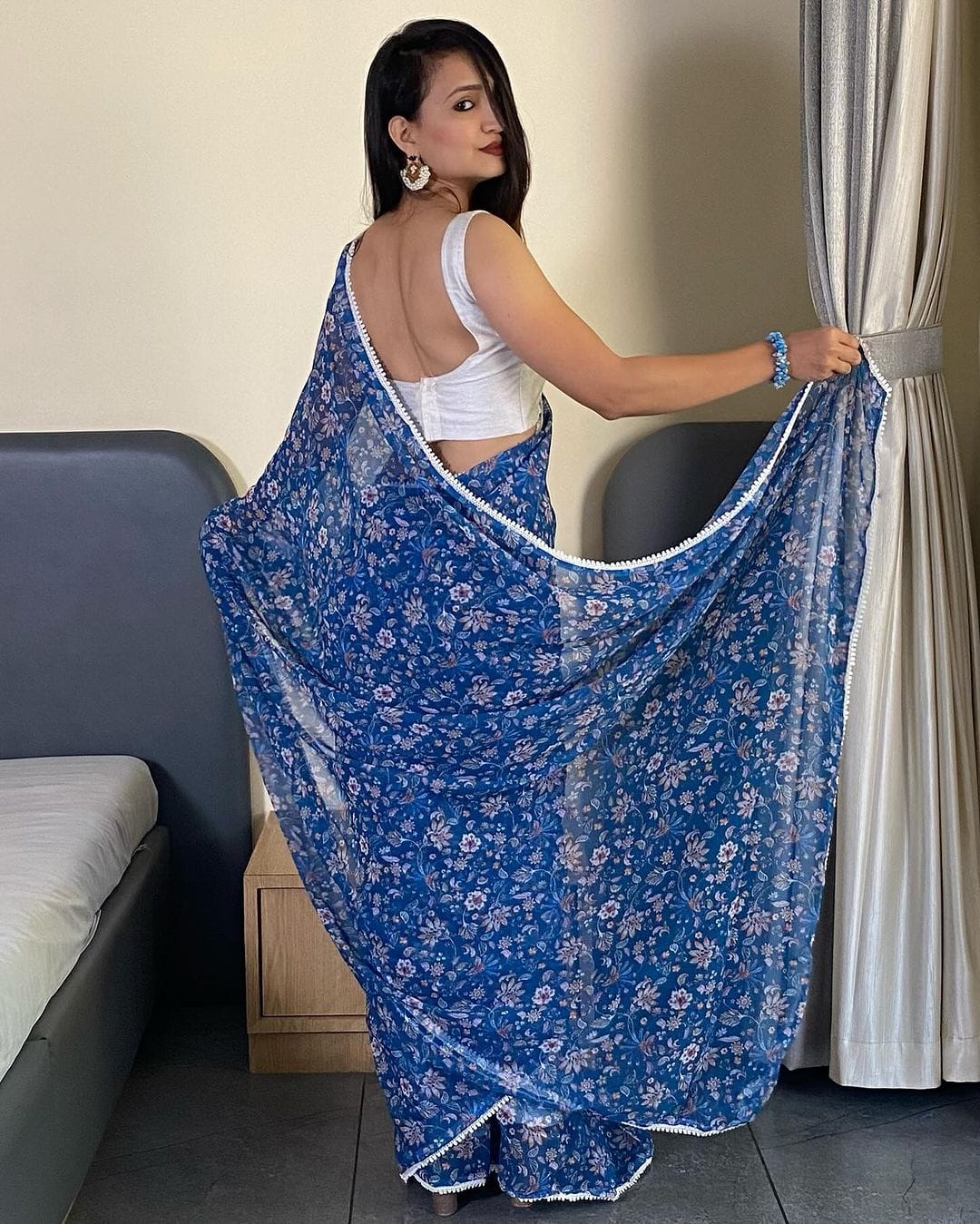 Imbrication 1-Minute Ready To Wear Blue Georgette Saree