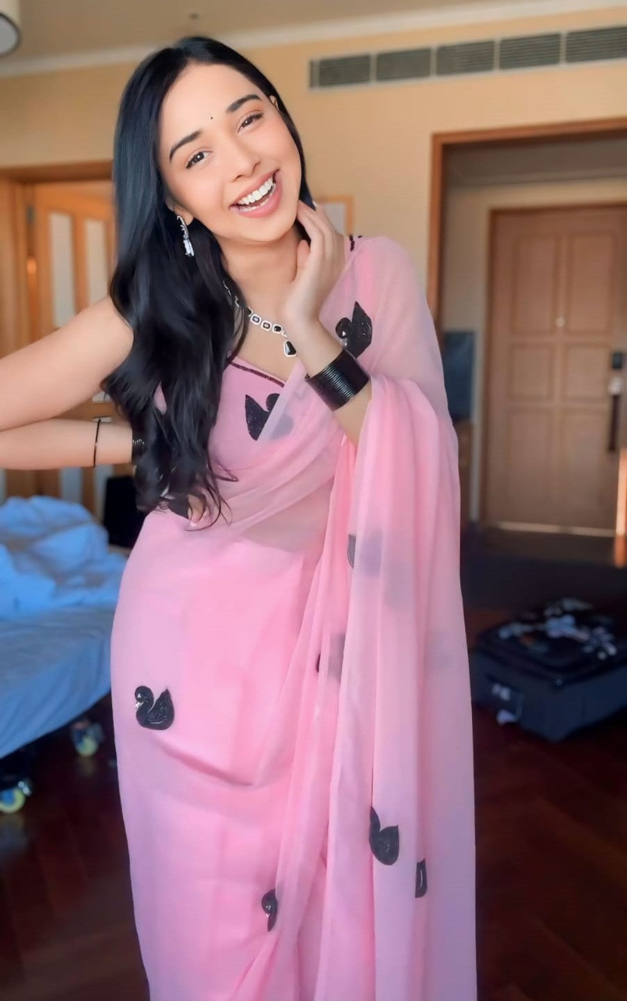 Stunner 1-Minute Ready To Wear Pink Georgette Saree