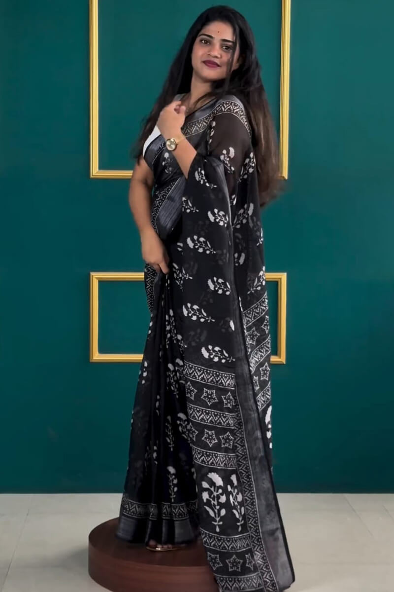 Vestigial 1-Minute Ready To Wear Black Cotton Saree