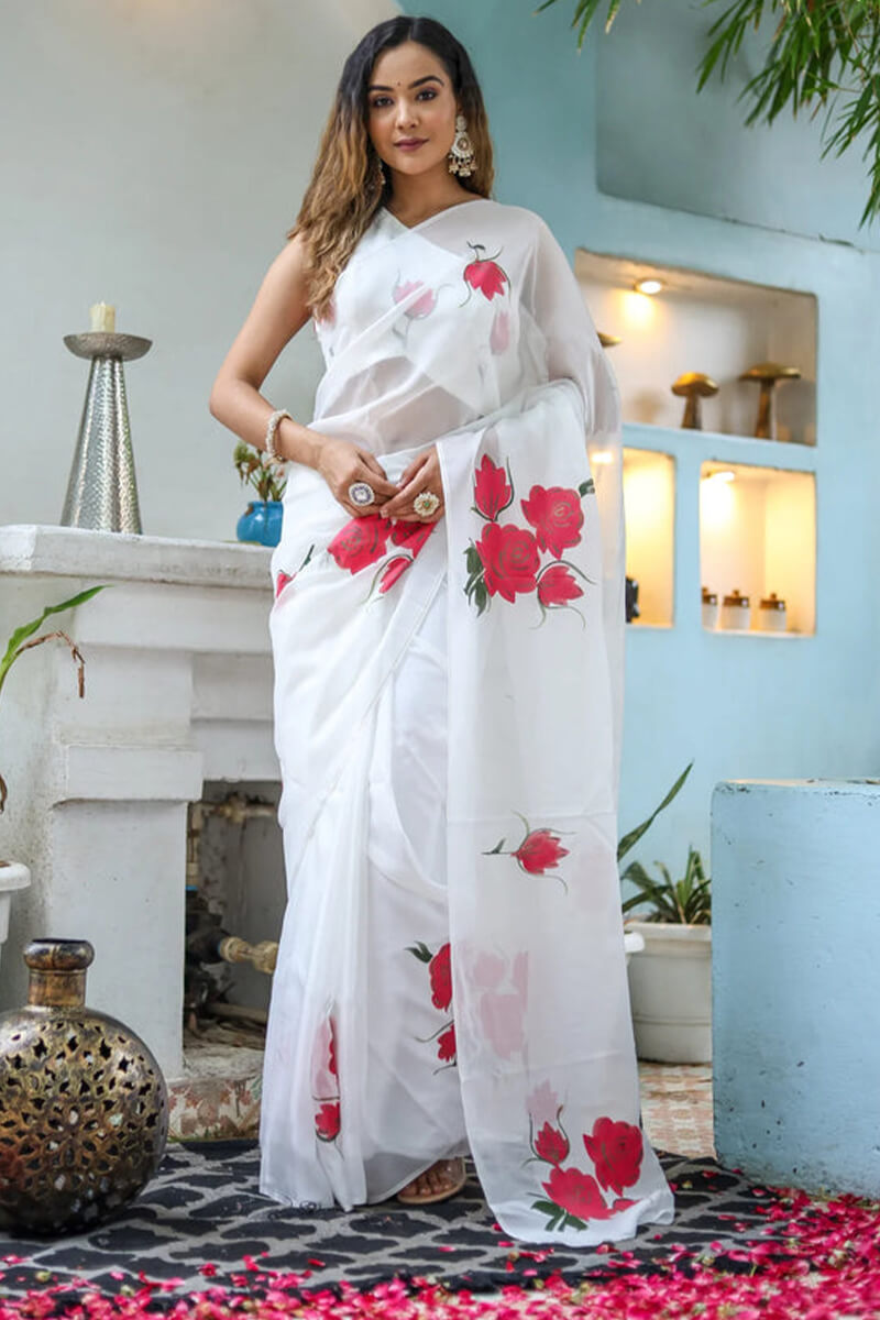 Demanding 1-Minute Ready To Wear Off White Georgette Saree