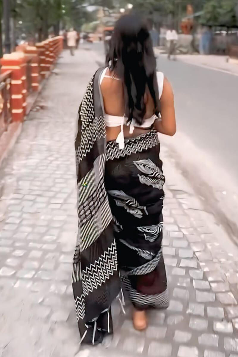 Proficient 1-Minute Ready To Wear Black Cotton Saree