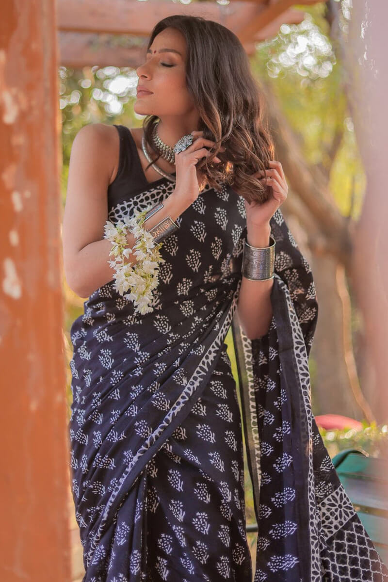 Confounding 1-Minute Ready To Wear Black Cotton Saree
