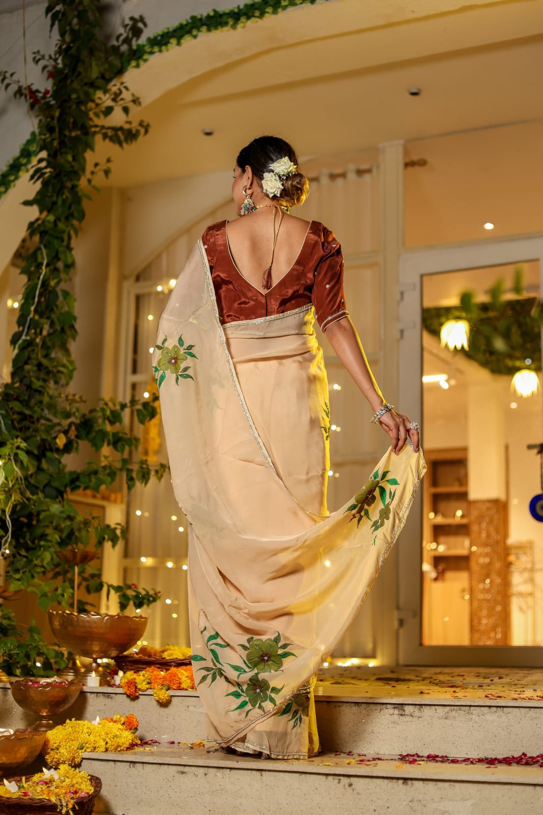 Cynosure 1-Minute Ready To Wear Beige Georgette Silk Saree