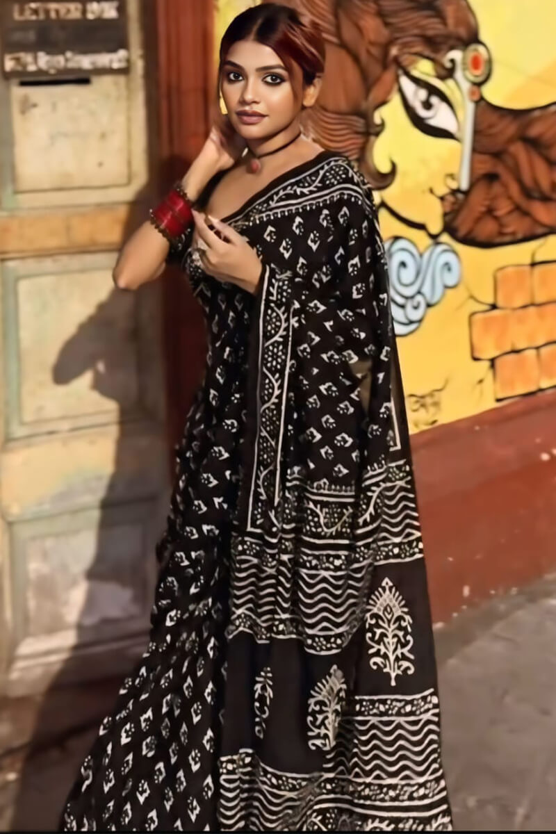 Inspiring 1-Minute Ready To Wear Black Cotton Saree