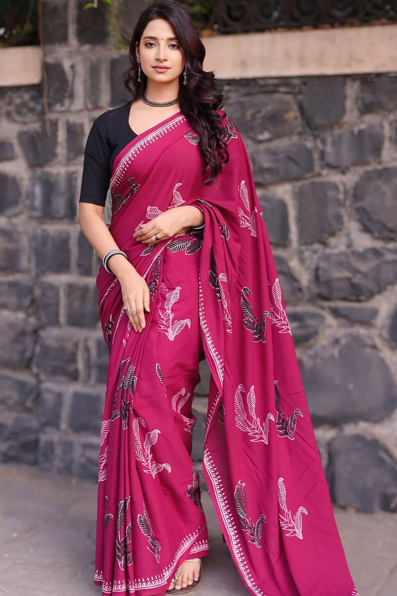 Seraglio 1 Minute Ready To Wear Dark Pink Mul Cotton Digital Printed Saree With Pocket