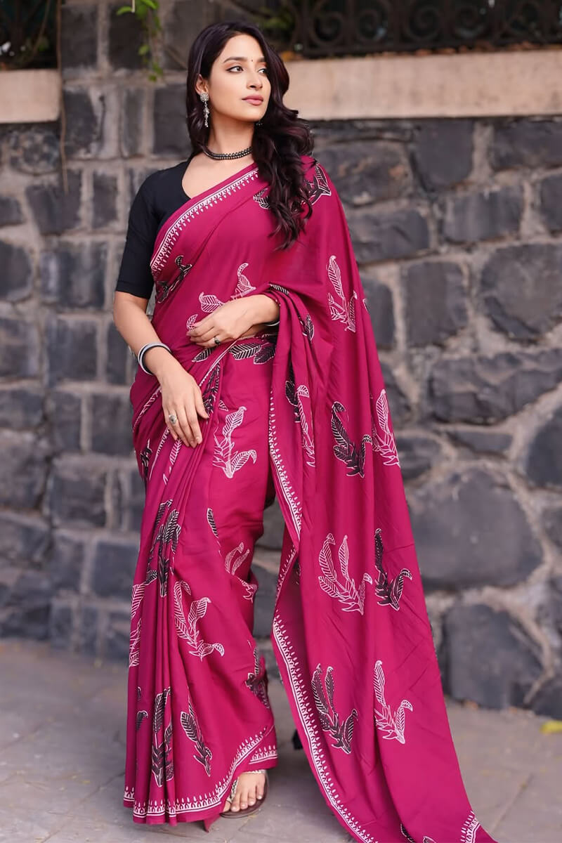 Seraglio 1 Minute Ready To Wear Dark Pink Mul Cotton Digital Printed Saree With Pocket