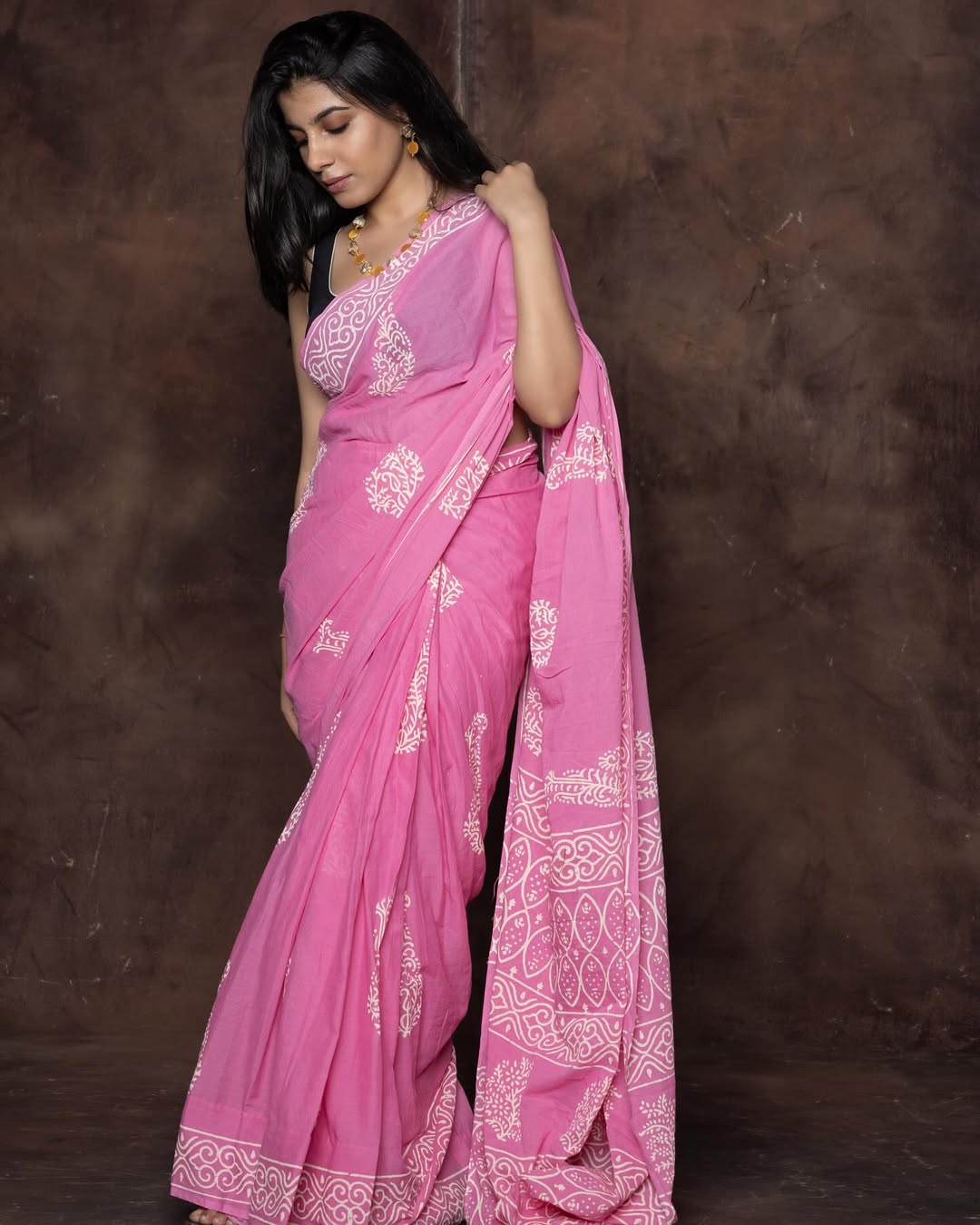 Embellished 1 Minute Ready To Wear Pink Mul Cotton Digital Printed Saree With Pocket